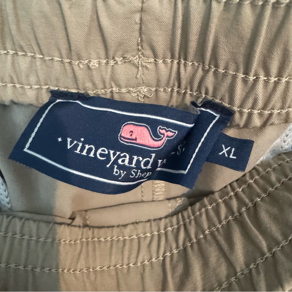 Vineyard Vines Women's Tan Joggers - Picture 3 of 4